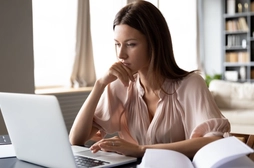 What Is a High Interest Rate for Student Loans? 